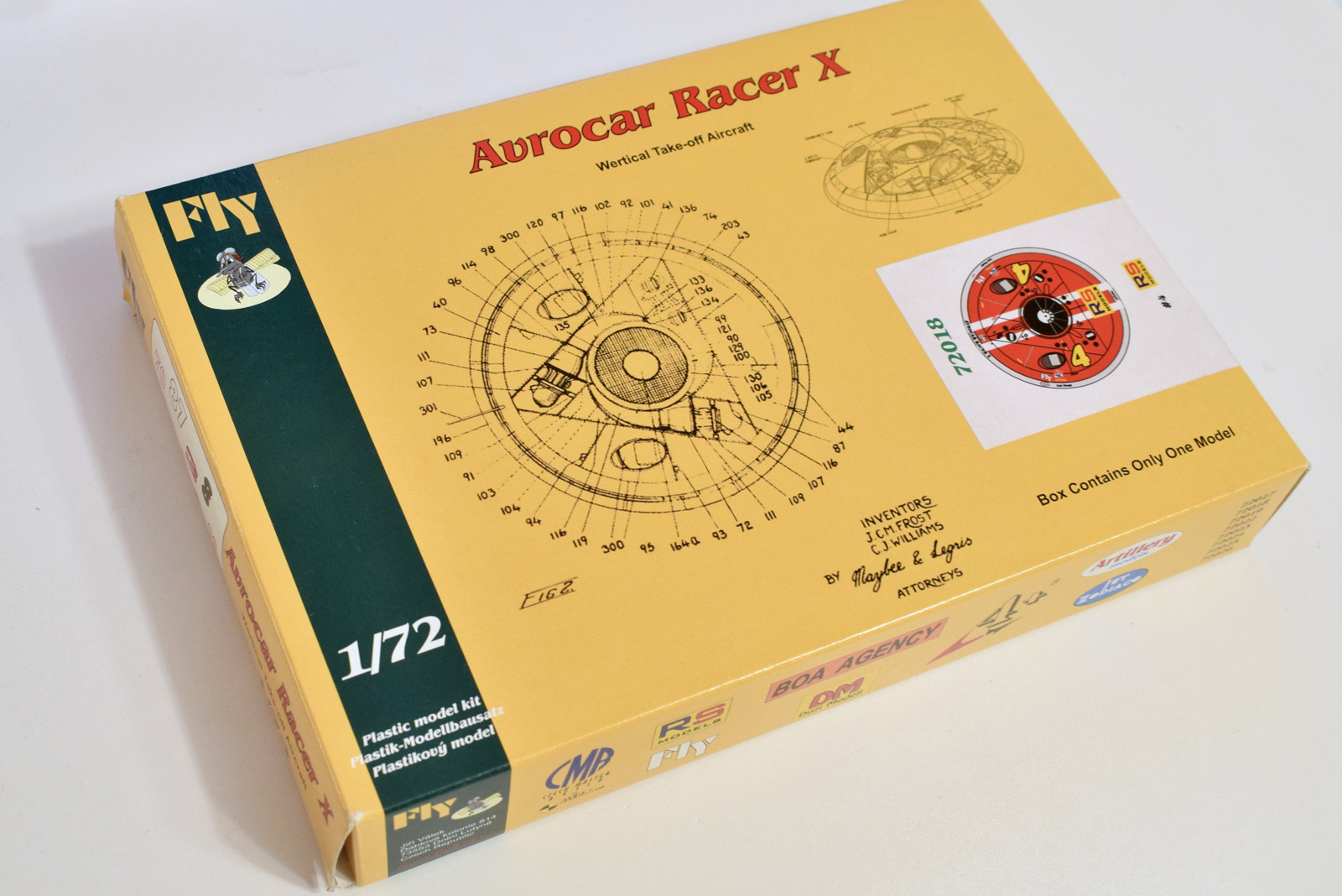 Avrocar Racer X / 1:72 / Fly